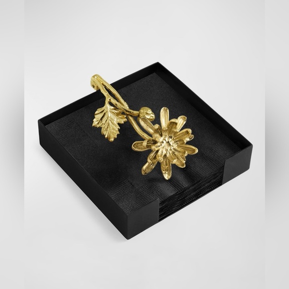 Michael Aram Dahlia cocktail napkin holder size 5.25” L 5.3 W 1.25” T - Picture 3 of 15